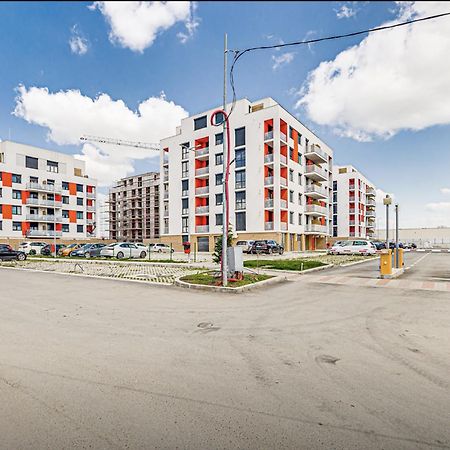 Elegant Apartment Near Afi & Atrium Mall Арад Екстер'єр фото